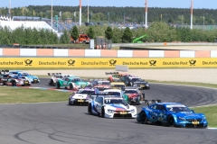 Start vor leeren Tribünen_1303