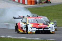 Sheldon-van-der-Linde-im-Parallflug-mit-Pietro-Fittipaldi