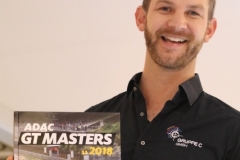13.1--Tim Upietz stellte sein Buch über die ADAC GT-Masters Saison 2018 vor.