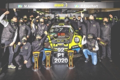Das-Meister-Team-von-SSR-Performance_Foto-Porsche-AG