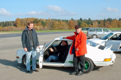 In-Malmsheim_Otto-Hofmayer-rote-Jacke-mit-Redakteur-Stefan-Roser_Foto-Wolf-Hendrik-Unger-