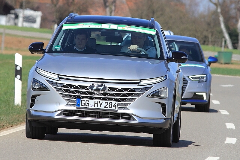 1 Der neu Hyundai Nexo wurde von Andreas Lübeck und Oliver Gutt gefahren