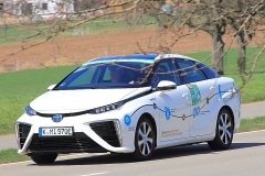 15      Manfred Daschner und Bernhard Grünwald gaben dem Mirai Voll- 'Strom'