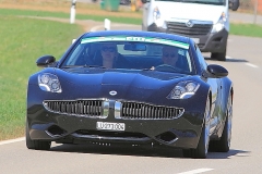 17    Michael und Andrea Heinrichsdorff im Fisker Karma, einen der ersten e-Mobilen