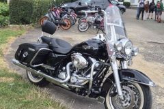 Respektabstand zur echten Harley 