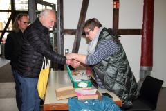 IMG_0186_Am-Eingang-wurden-die-Gaeste-angebandelt