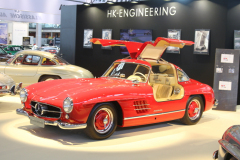 Der-legendaere-Fluegeltuerer-ist-immer-noch-ein-Eyecatcher