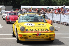 Carrera-Cup-Sieger-Roland-Asch-begeisterte-die-Fans_2627