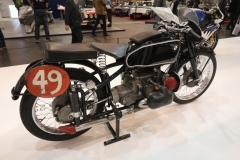 7-BMW Rennmaschine
