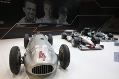2-Mercedes