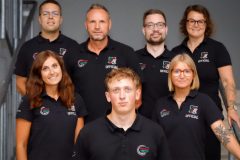 5-VLN-Mannschaft-mit-Mike-Jaeger